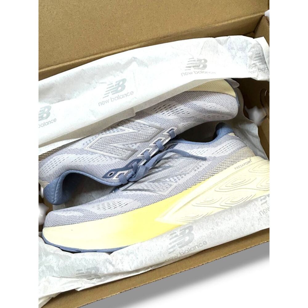 Size 10 New Balance Womens Fresh Foam 880v15 Running Shoes Sneakers Gray Beige - Picture 14 of 14